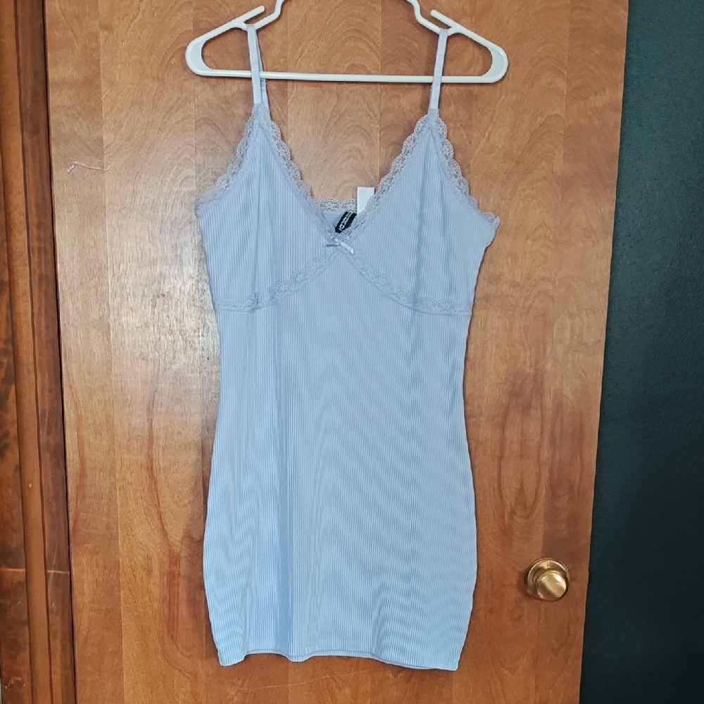 H&M Light Purple Lace Trim Top